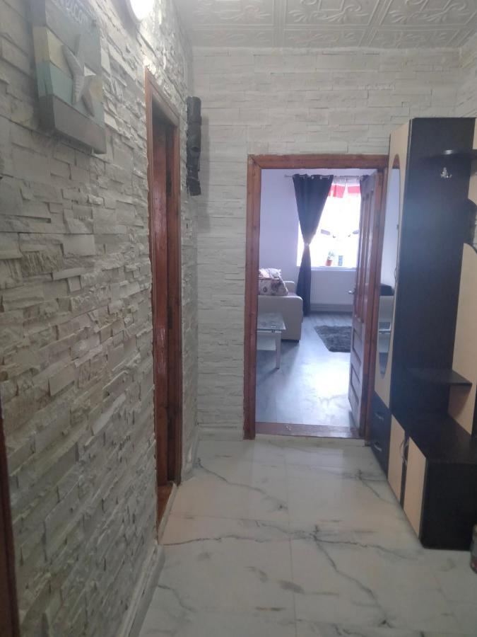 Apartament Geo Nehoiu Εξωτερικό φωτογραφία