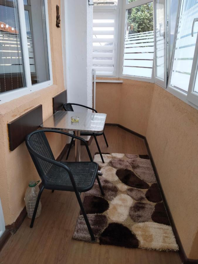 Apartament Geo Nehoiu Εξωτερικό φωτογραφία